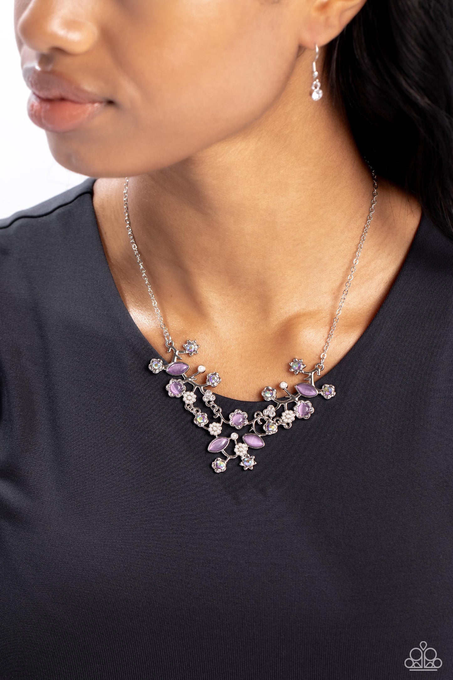 Gardening Group - purple - Paparazzi necklace