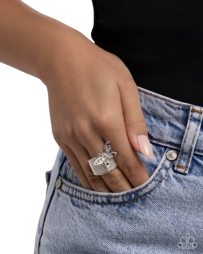 Gated Glide - purple - Paparazzi ring