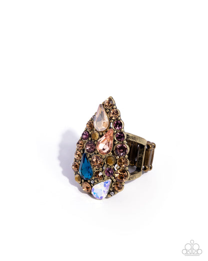 Gatsby Gamut - brass - Paparazzi ring
