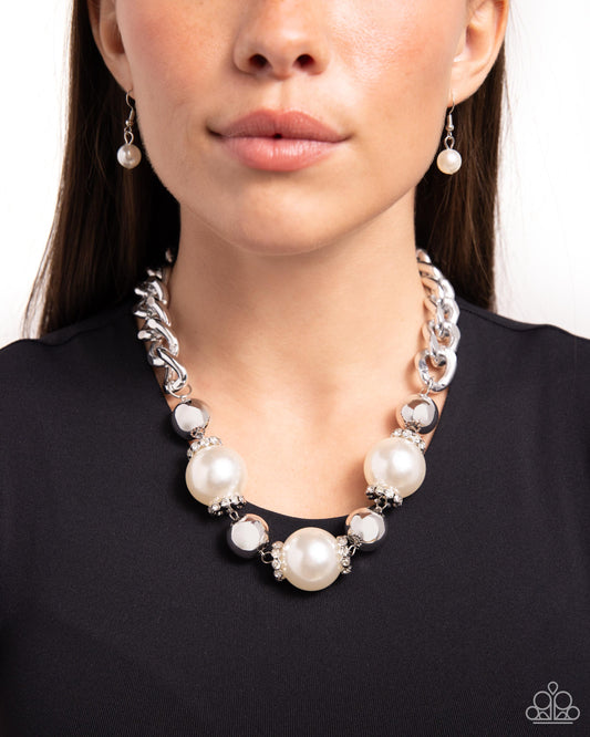 Generously Glossy - white - Paparazzi necklace