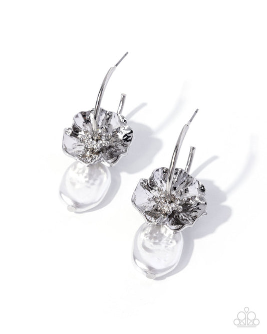 Gentle Grace - white - Paparazzi earrings