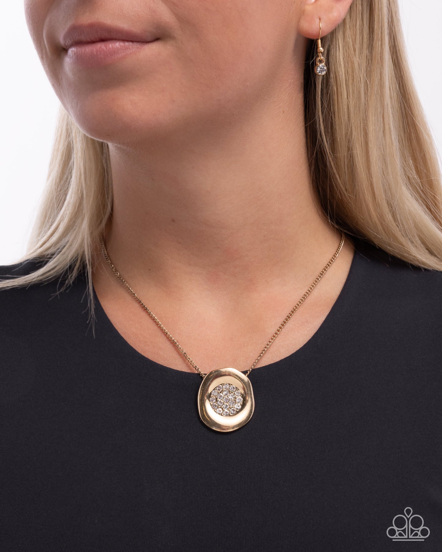 Gently Glistening - gold - Paparazzi necklace