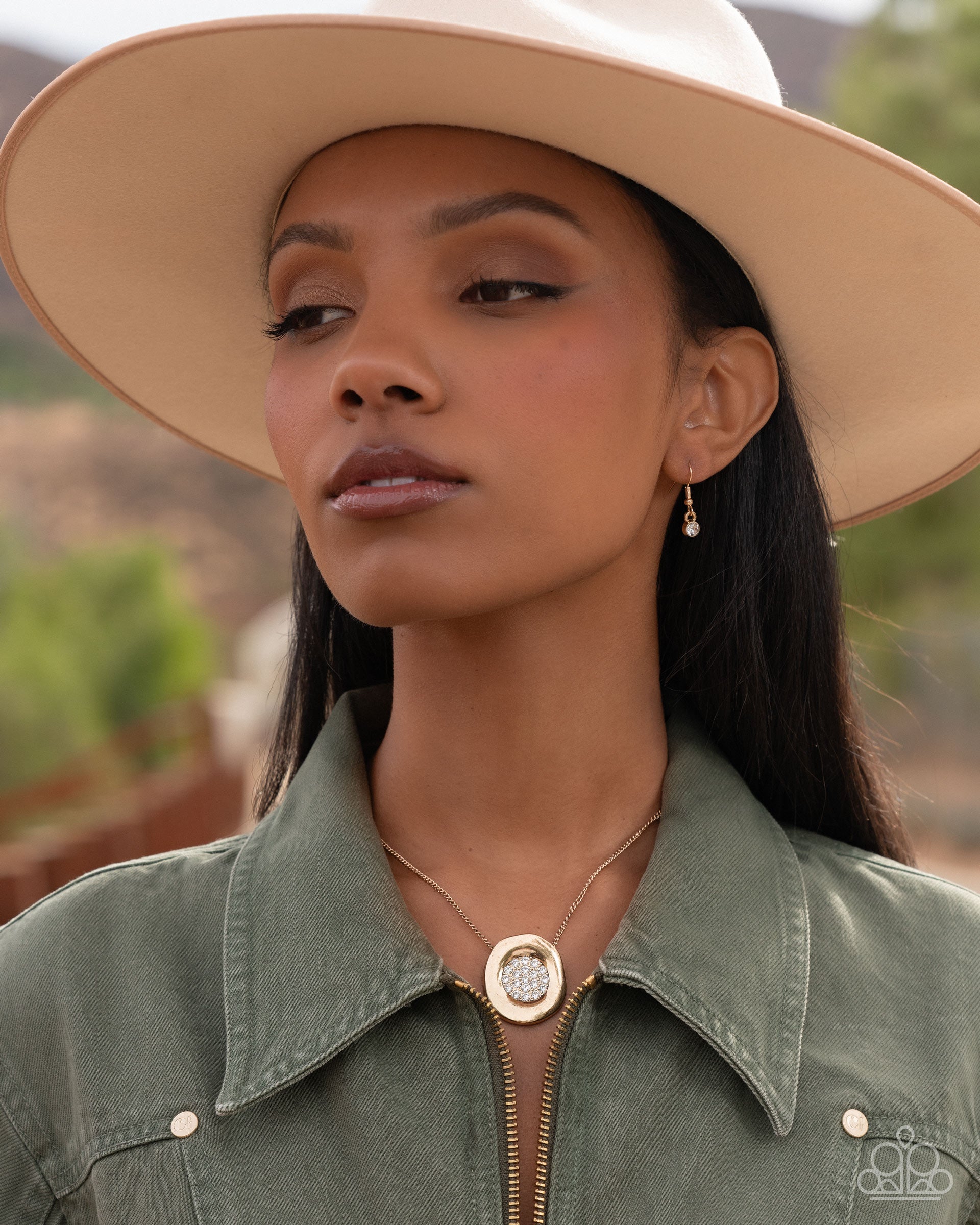 Gently Glistening - gold - Paparazzi necklace
