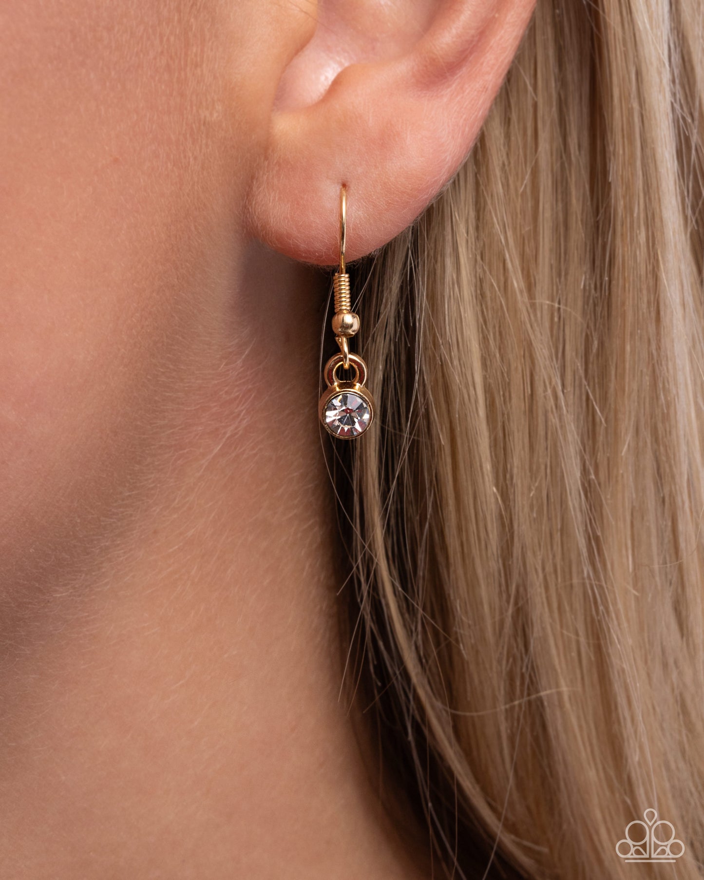 Gently Glistening - gold - Paparazzi necklace