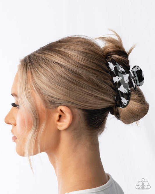 Ghostly Greeting - black - Paparazzi hair clip