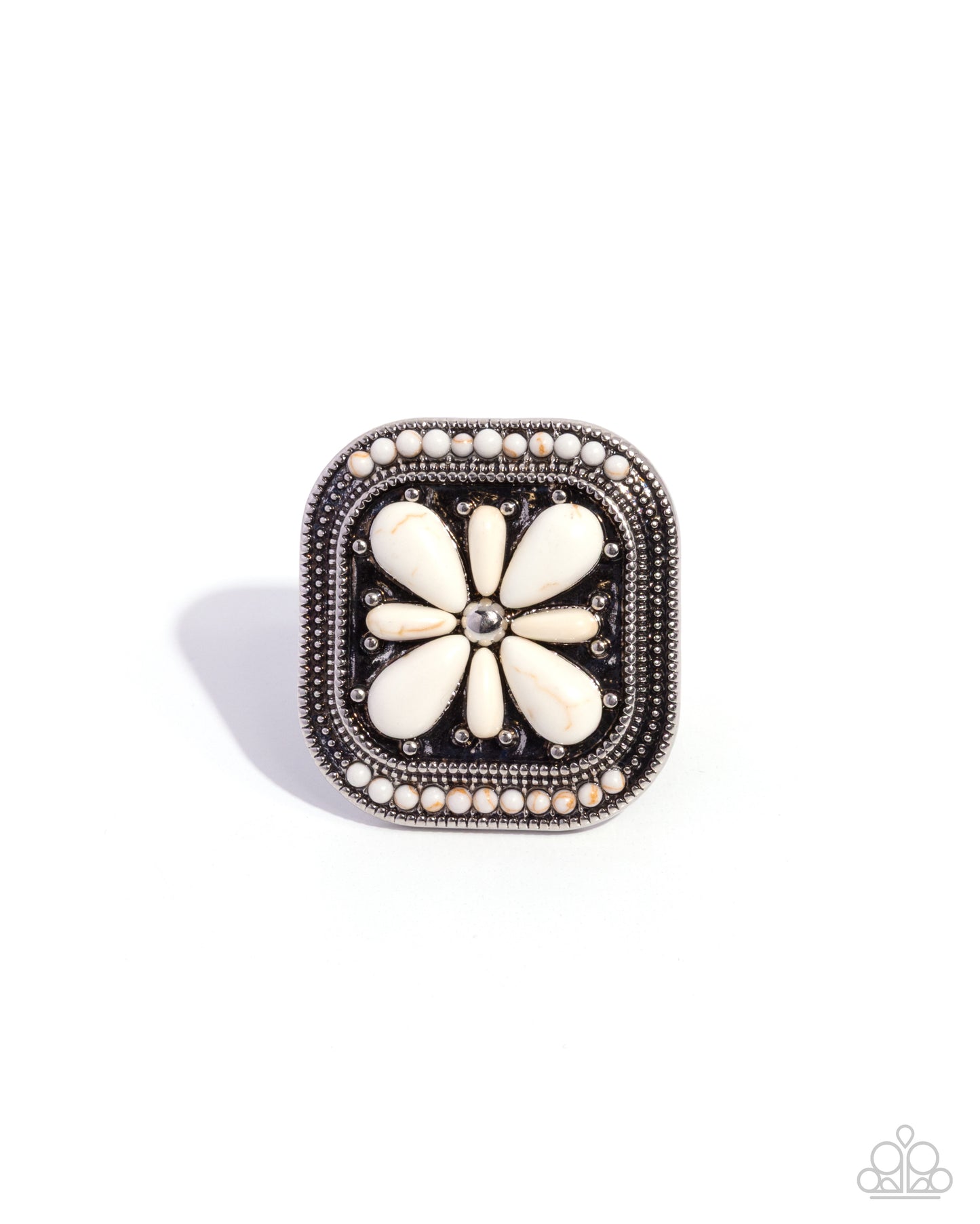 Giving Grounded - white - Paparazzi ring