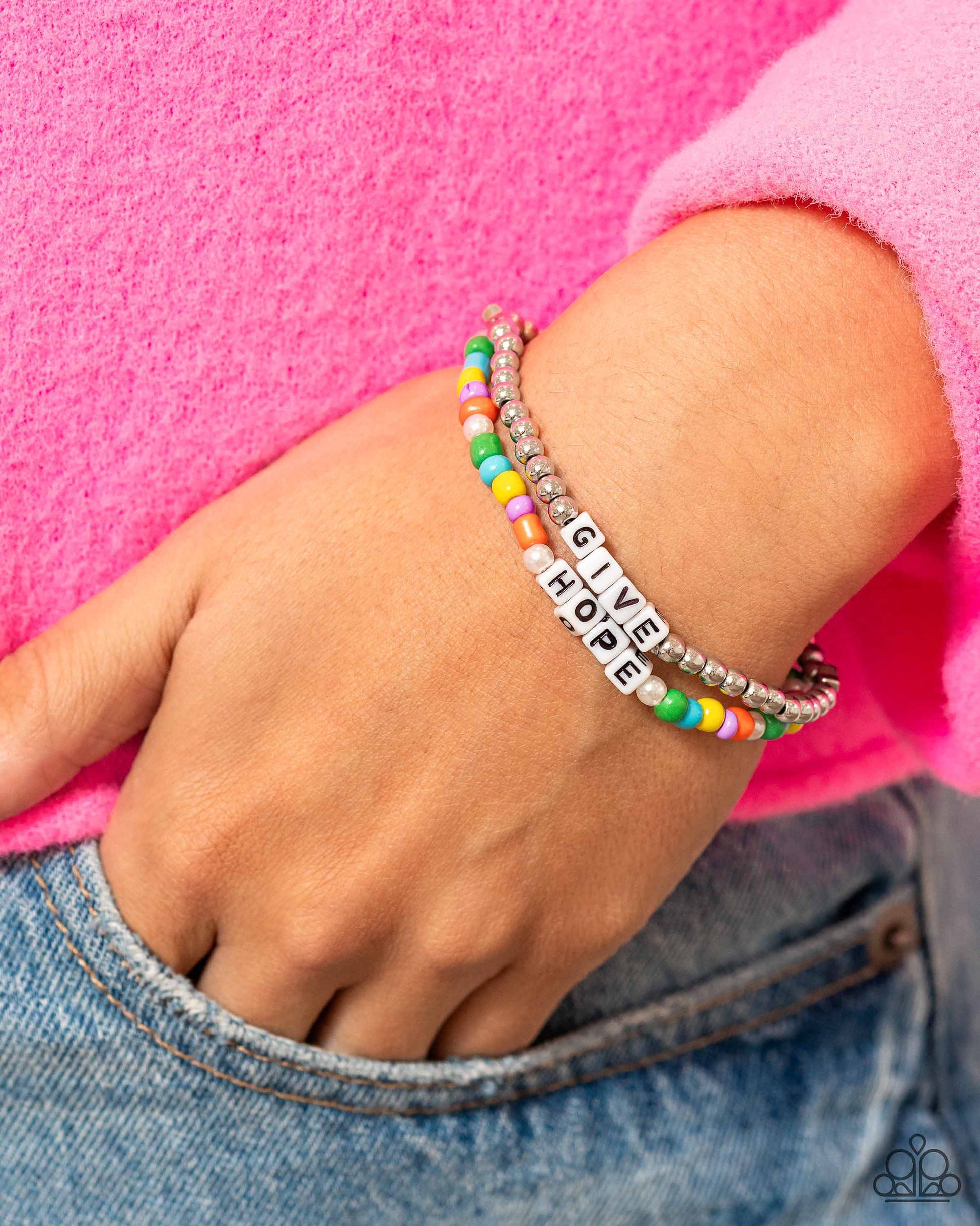 Giving Hope - multi - Paparazzi bracelet