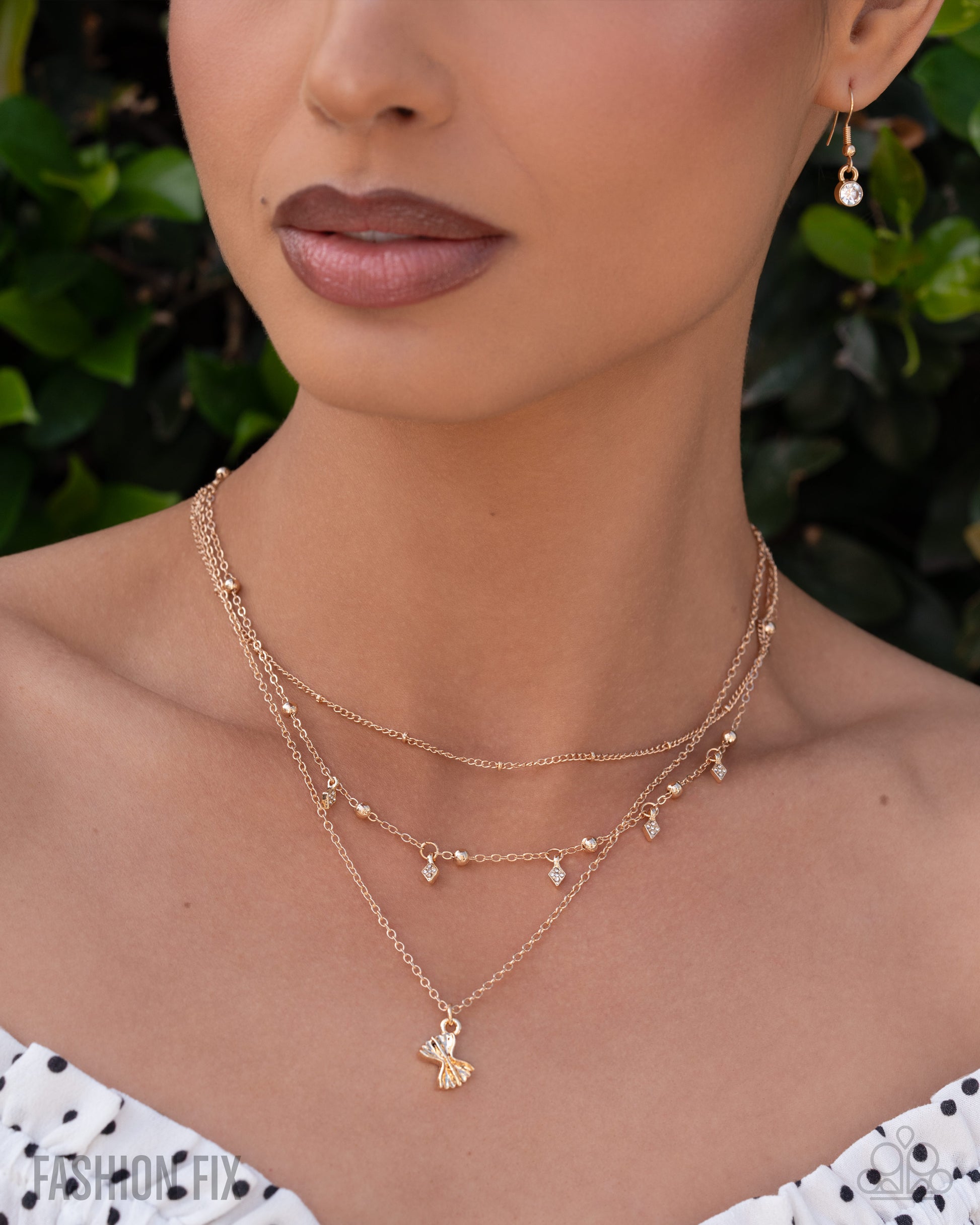 Glimpses of Malibu Complete Look - August 2026 - Paparazzi Accessories Trend Blend