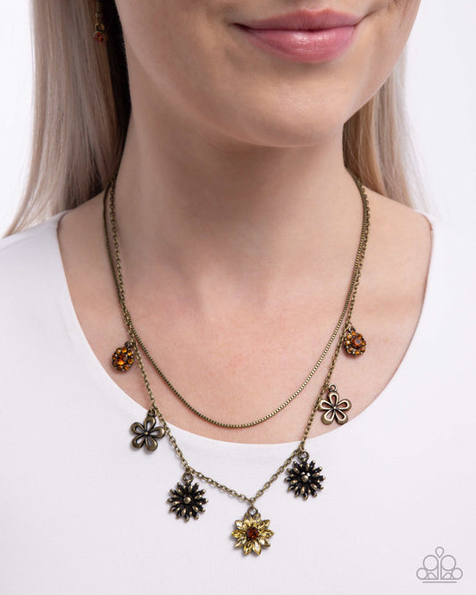 Glinting Garden - brass - Paparazzi necklace