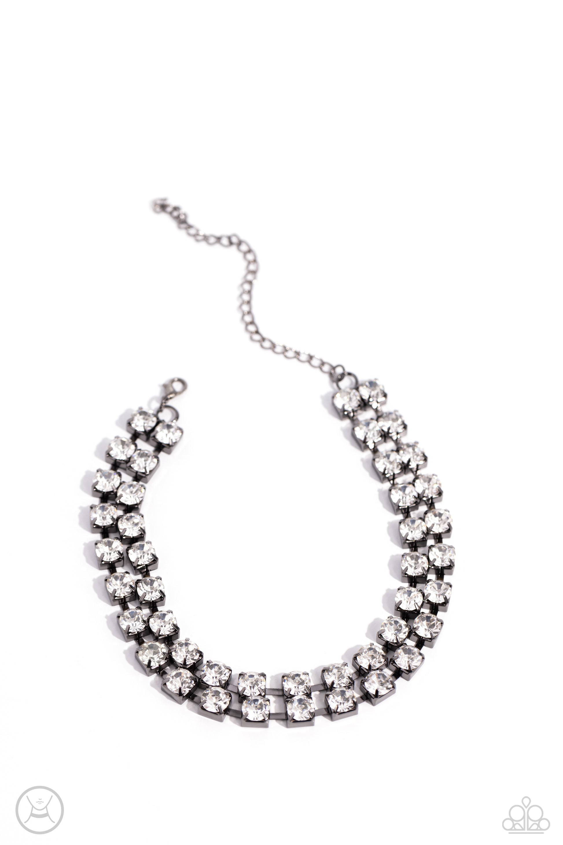 Glistening Gallery - black - Paparazzi necklace