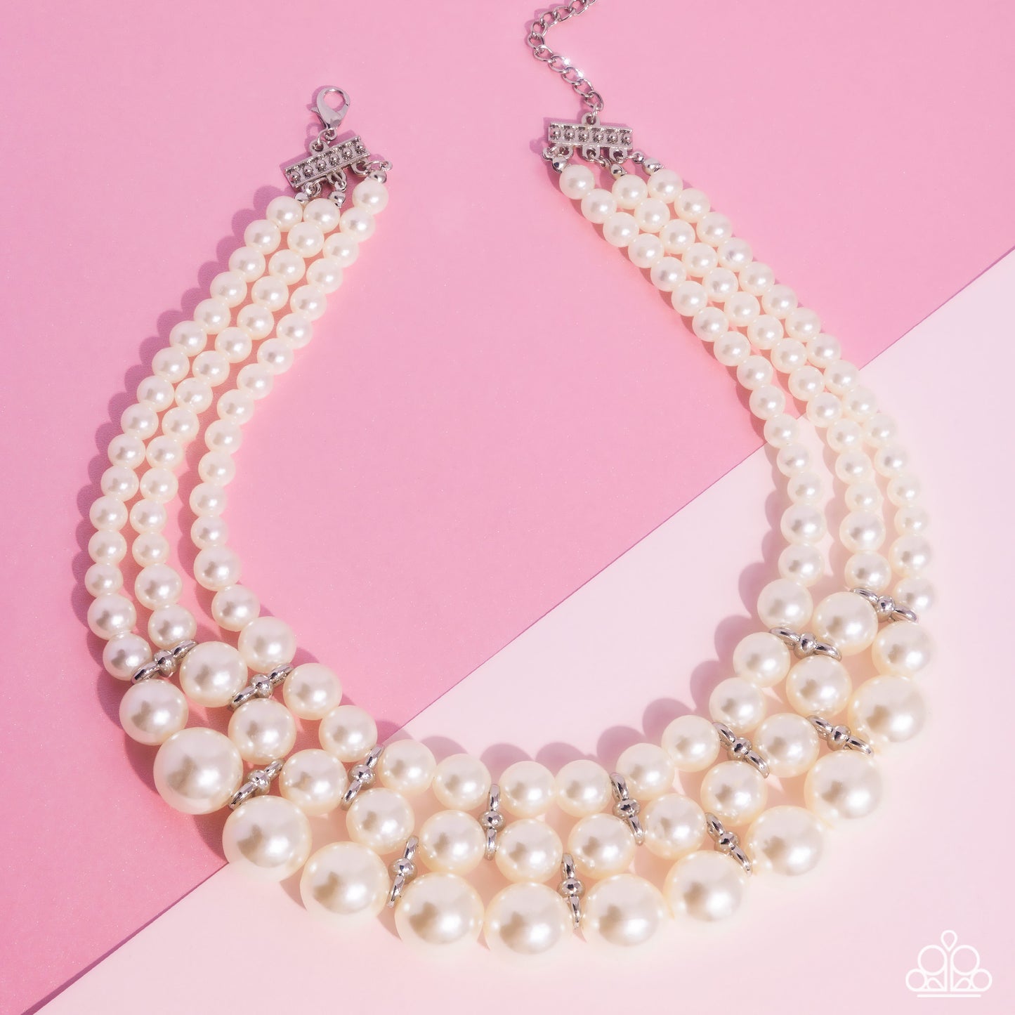 Glossy Gala - white - Paparazzi necklace