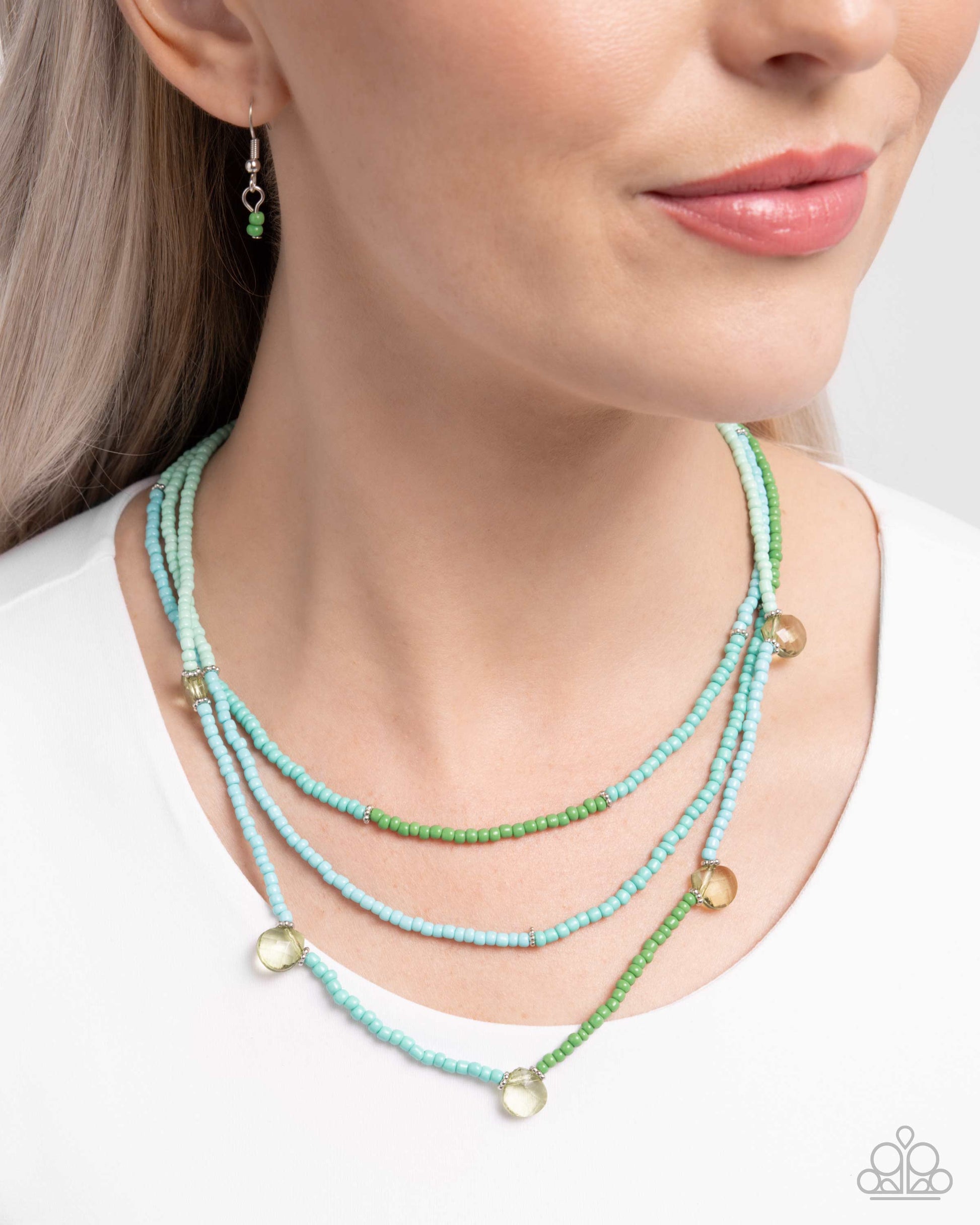 Grandeur of the World - green - Paparazzi necklace