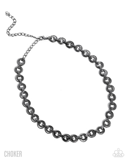 Grit and Grind - black - Paparazzi necklace