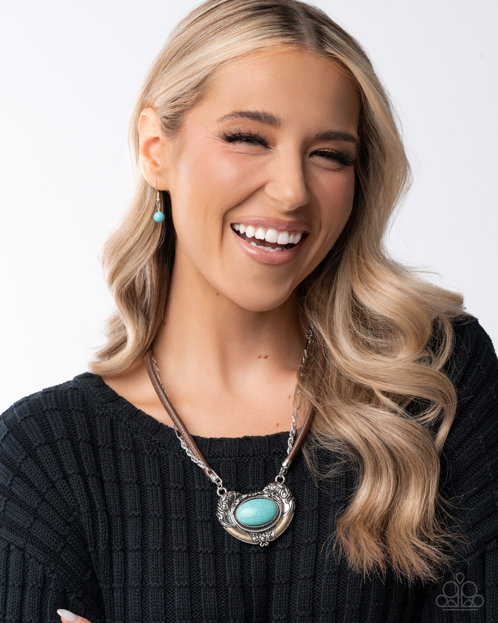 Grounded Gesture - blue - Paparazzi necklace – JewelryBlingThing