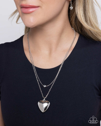 Halting Hearts - silver - Paparazzi necklace