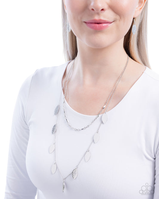 Hard Days Work - silver - Paparazzi necklace