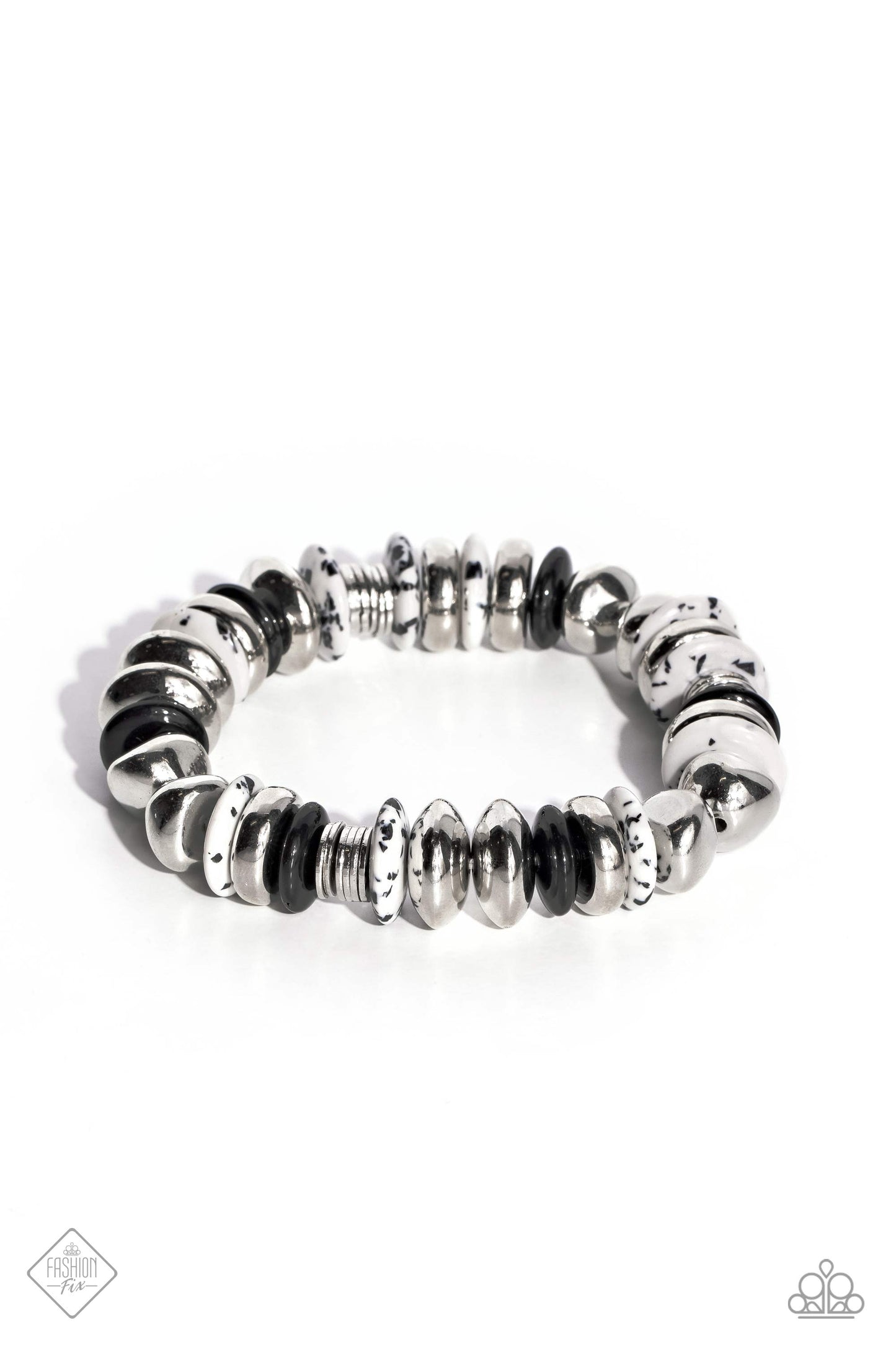 Harmoniously High-End - black - Paparazzi bracelet