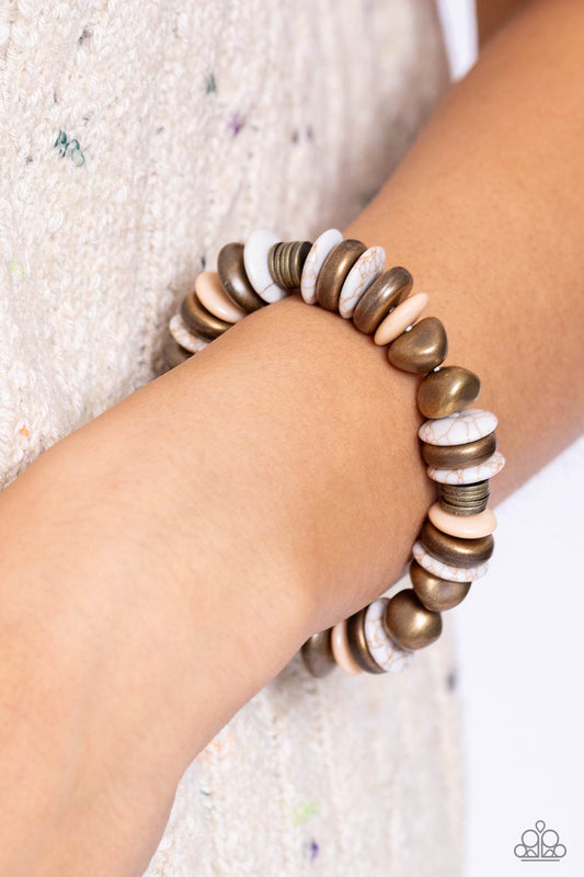 Harmoniously High-End - brass - Paparazzi bracelet