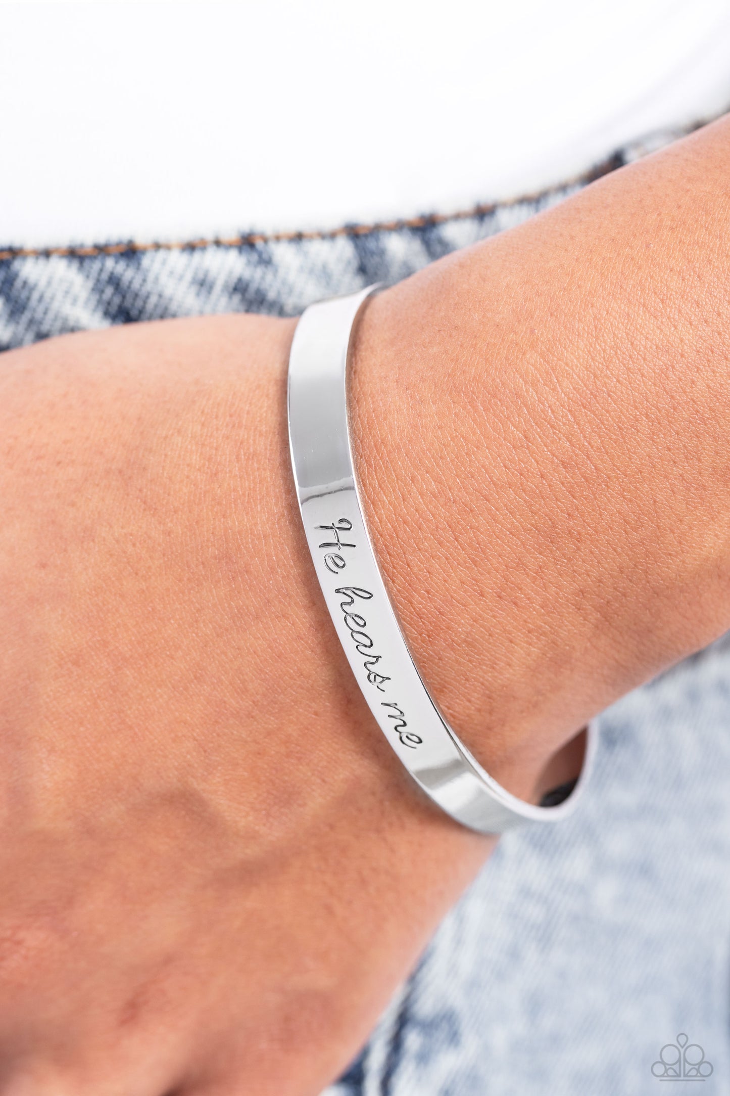 He Hears - silver - Paparazzi bracelet
