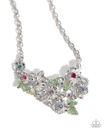 Head-Turning Haute - multi - Paparazzi necklace