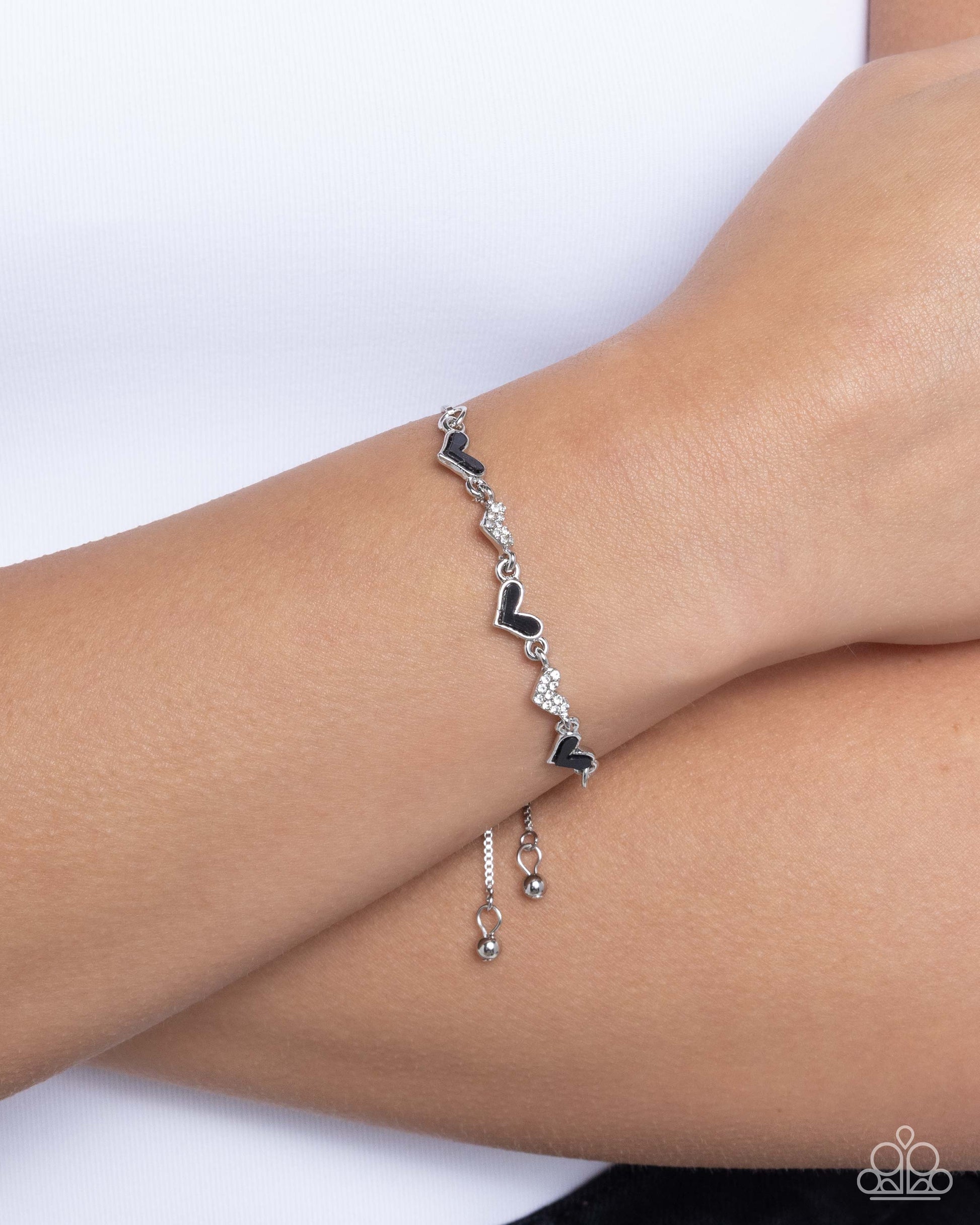 Heart-struck Hype - black - Paparazzi bracelet