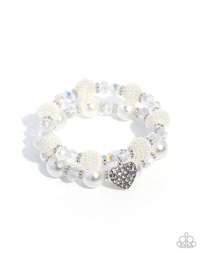 Heart Hustle - white - Paparazzi bracelet