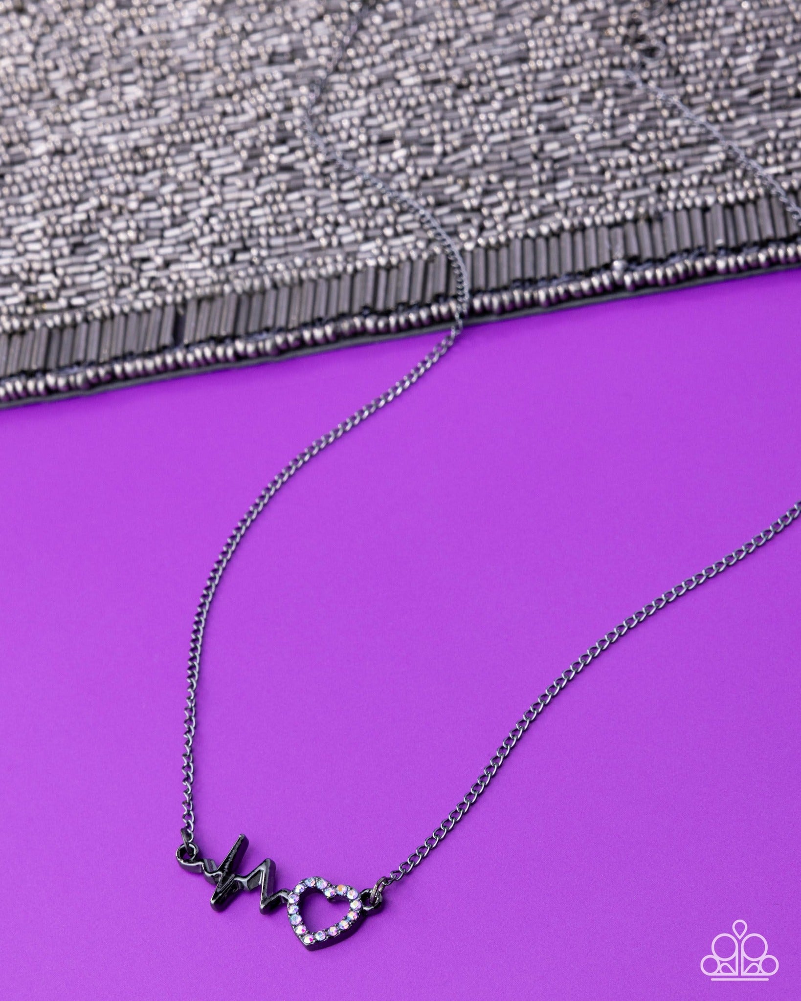 Heartbeat Street - purple - Paparazzi necklace