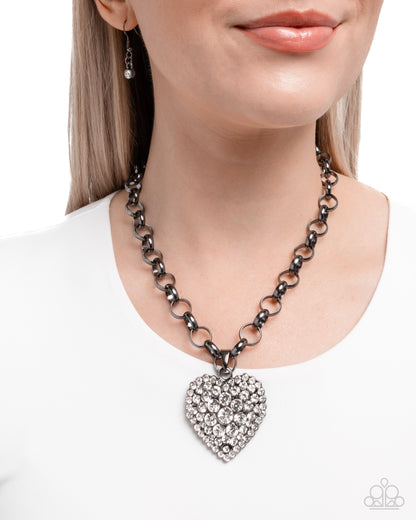 Heartfelt Havana - black - Paparazzi necklace