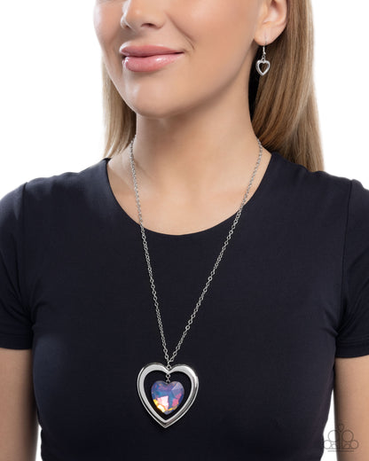 Heartfelt Hemisphere - silver - Paparazzi necklace