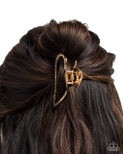 Heartfelt Hint - gold - Paparazzi hair clip