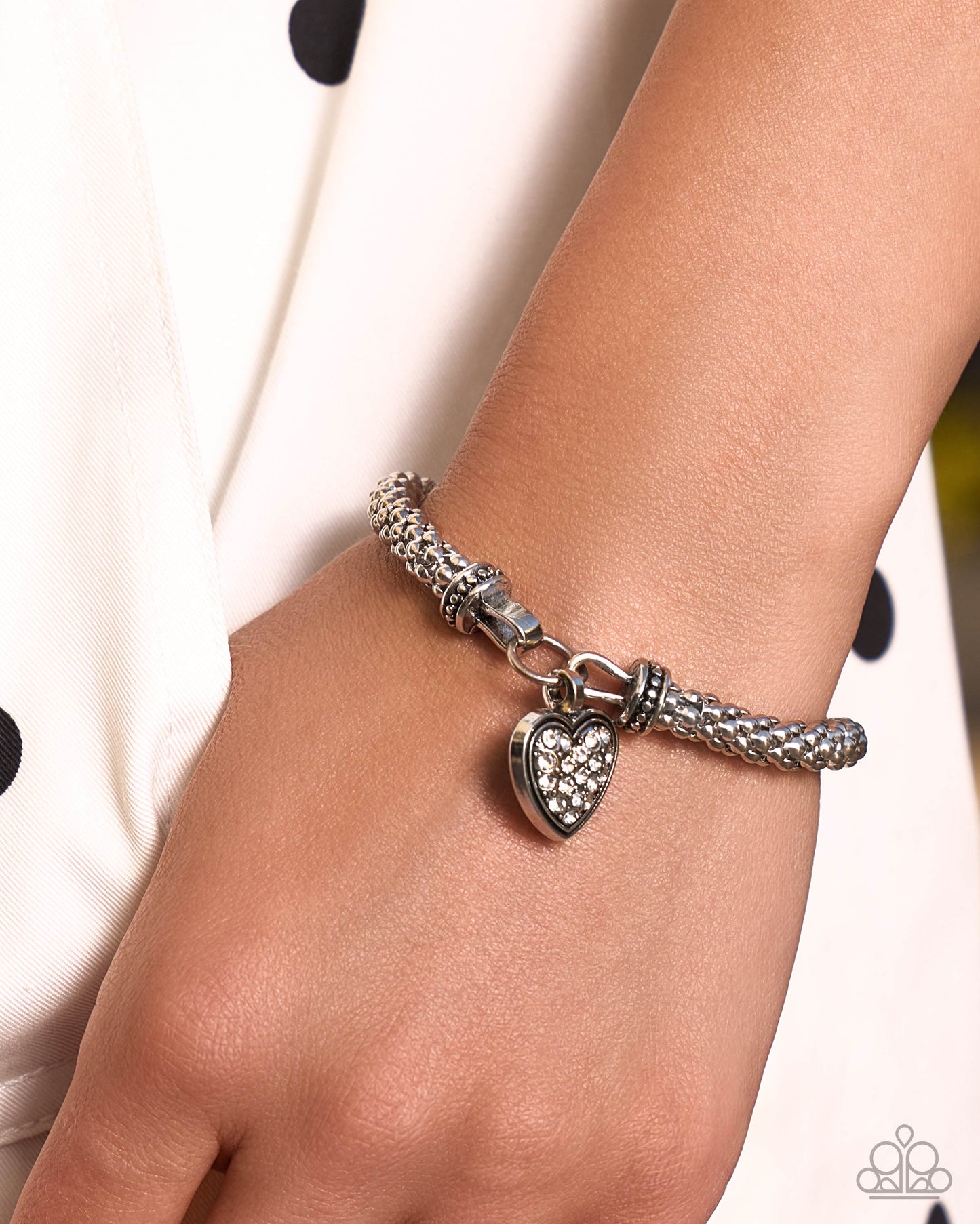 Heartfelt Hostess - white - Paparazzi bracelet