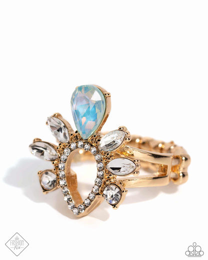 Heirloom Heaven - gold - Paparazzi ring