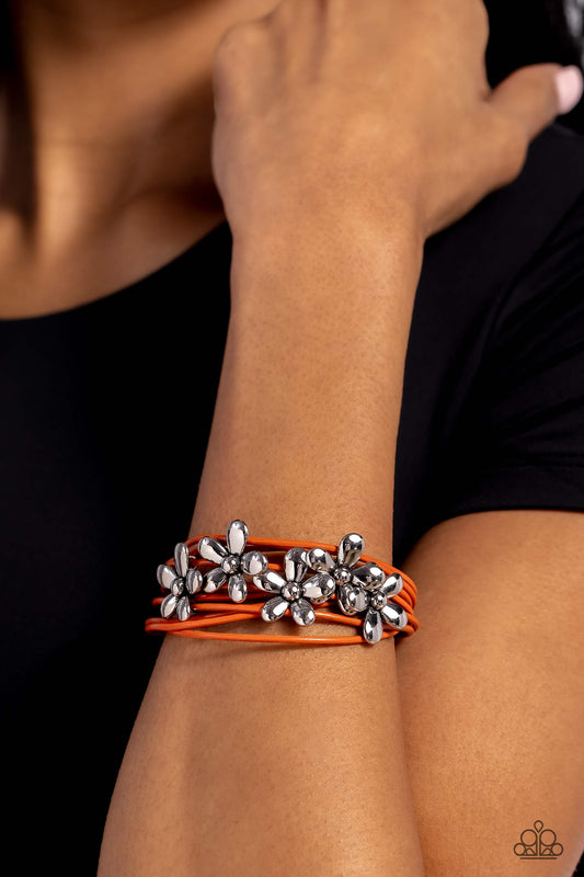 Here Comes the BLOOM - orange - Paparazzi bracelet