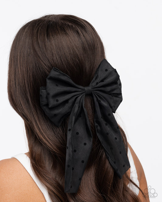 Here We BOW Again - black - Paparazzi hair clip