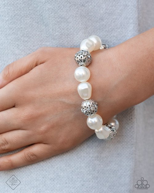 High-Class Headline - white - Paparazzi bracelet