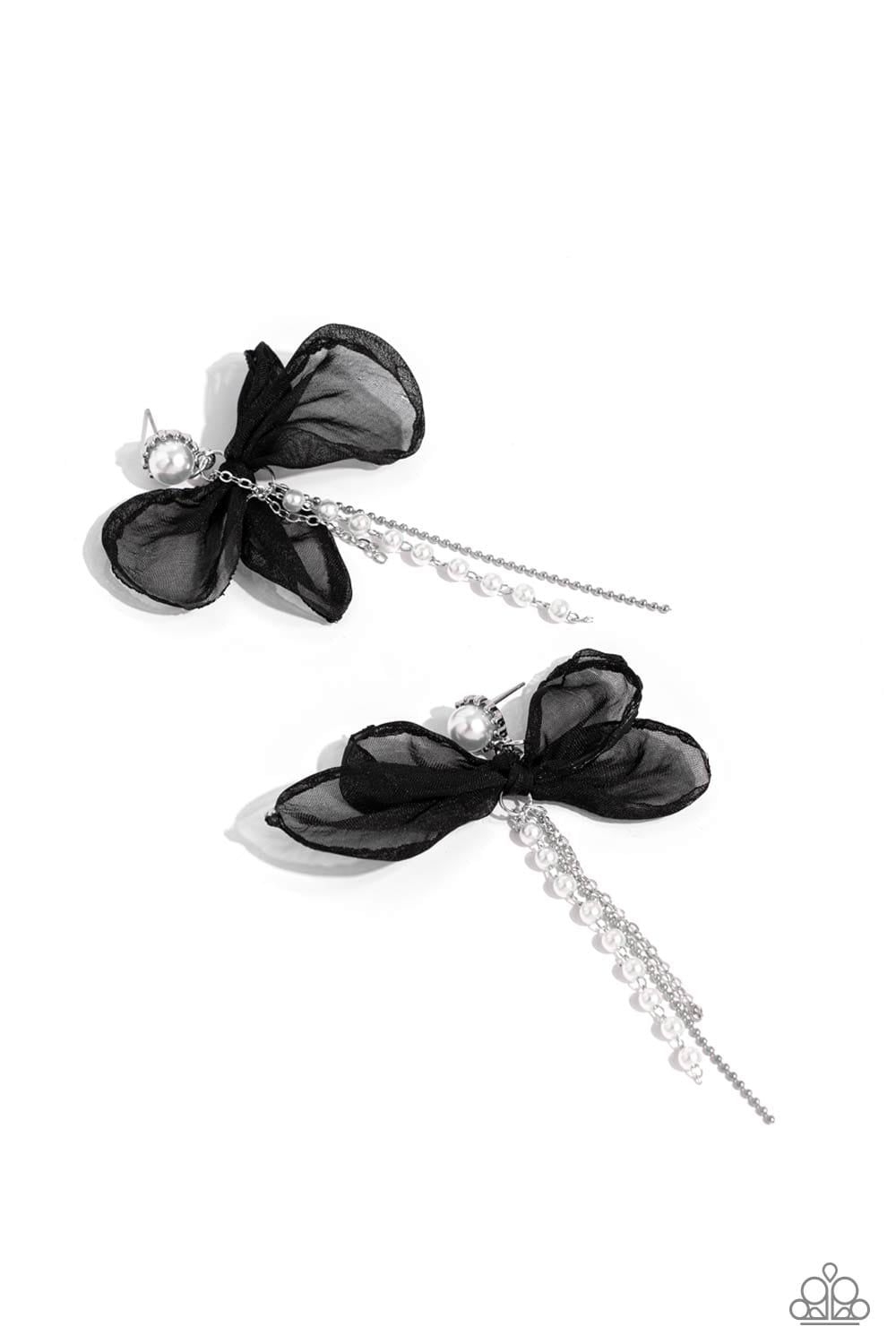 High-Class Heiress - black - Paparazzi earrings