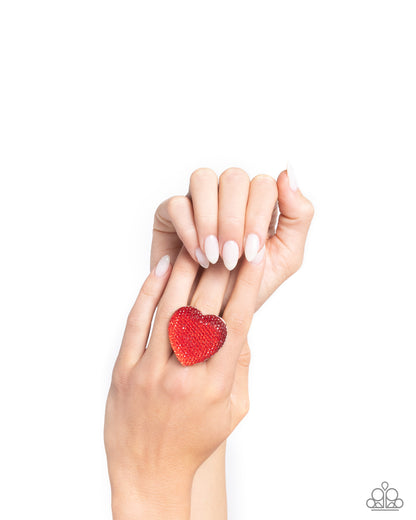 Hypnotizing Heart - red - Paparazzi ring