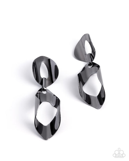 Iconic Illusion - black - Paparazzi earrings