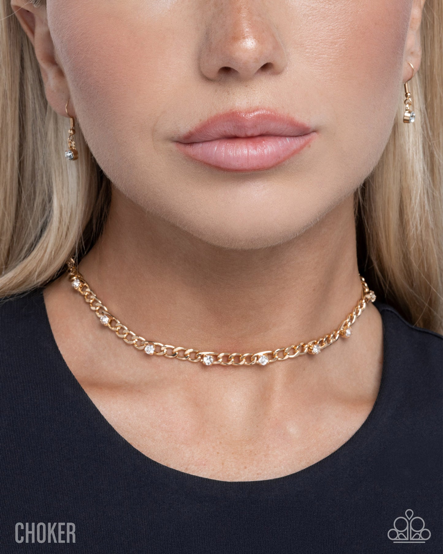 Immense Sparkle - gold - Paparazzi necklace