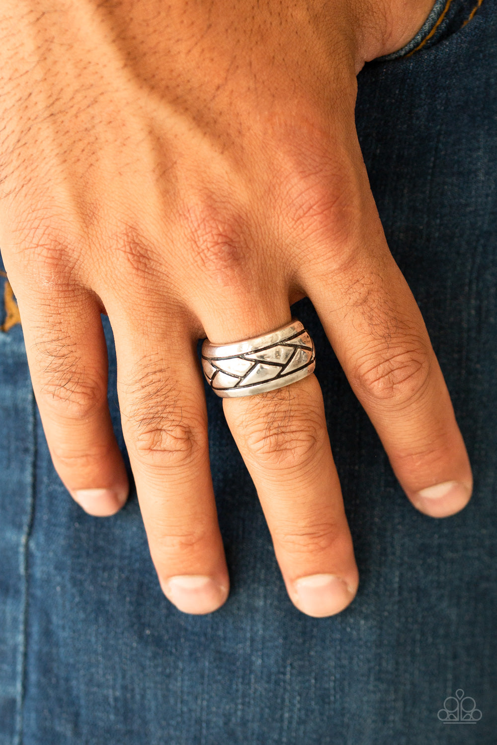 Incline - silver - Paparazzi MENS ring