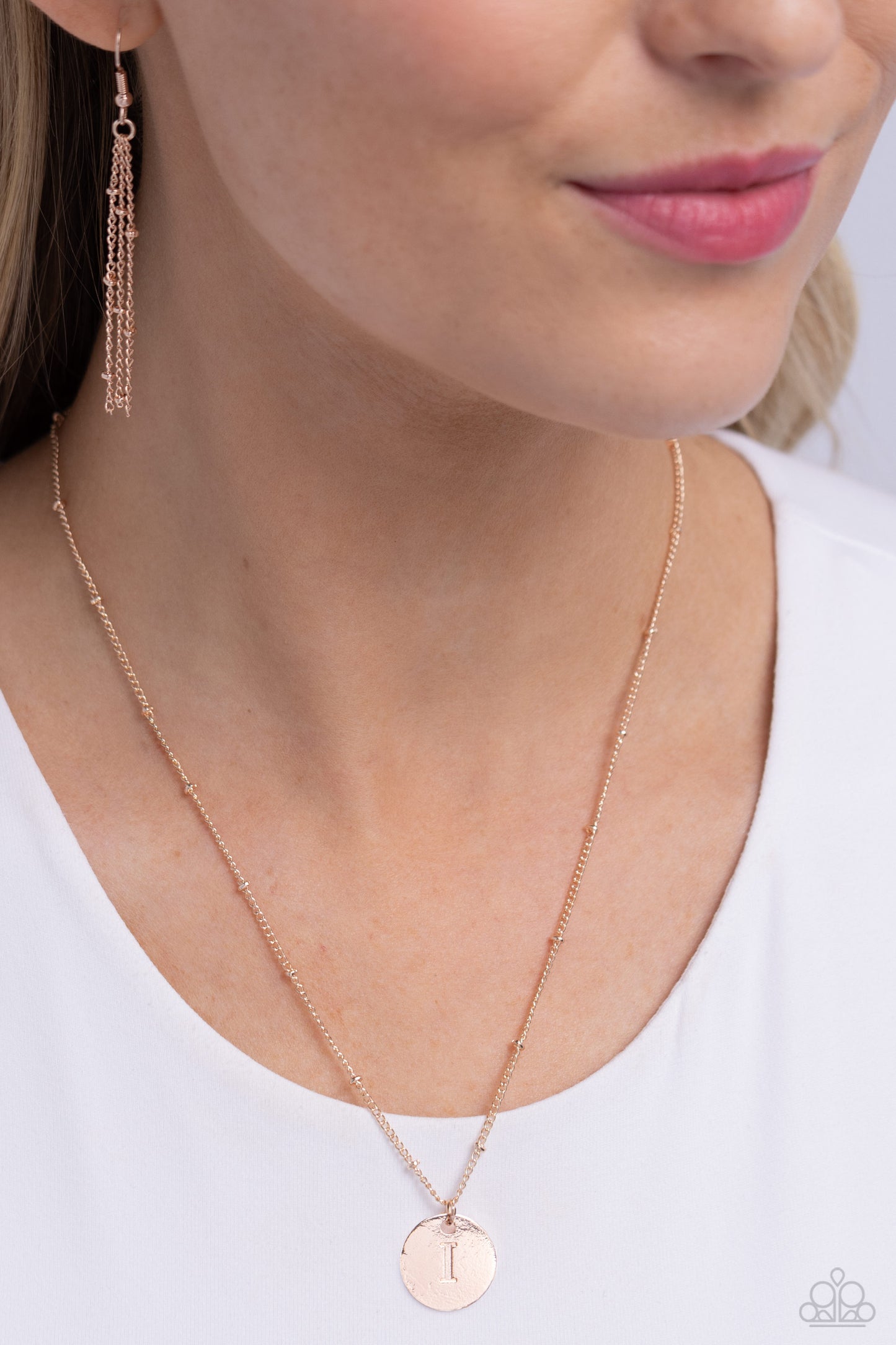 Initial Elegance - rose gold - I - Paparazzi necklace