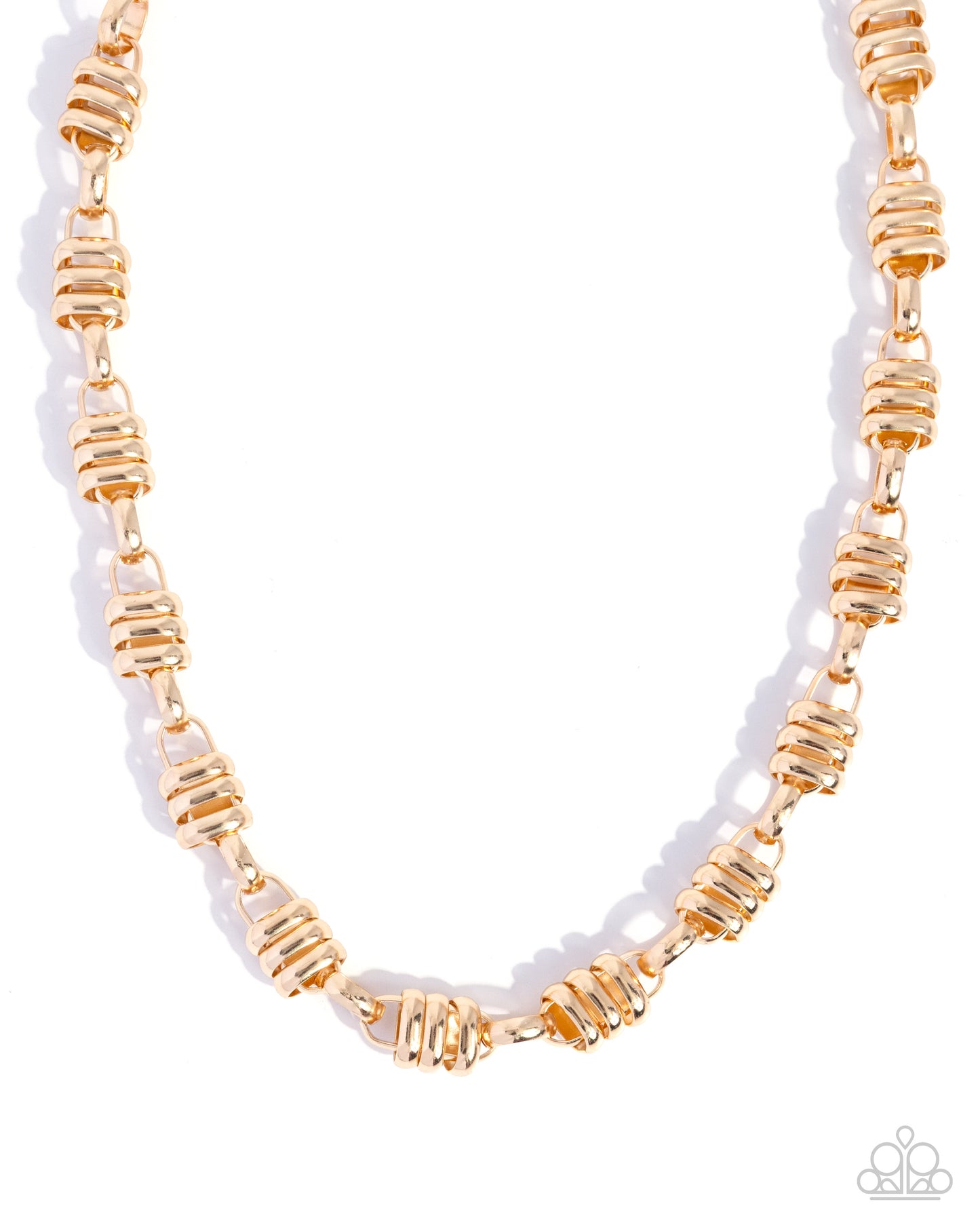 Interlocked Imitation - gold - Paparazzi necklace