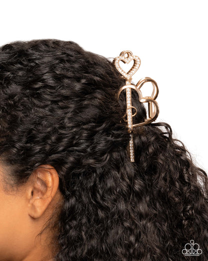 Lasting Lounge - gold - Paparazzi hair clip
