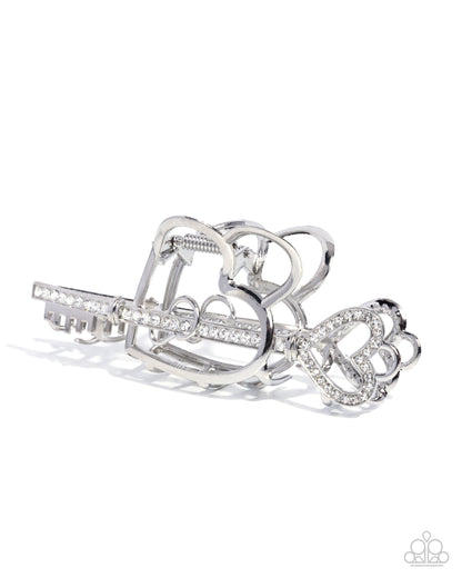 Lasting Lounge - white - Paparazzi hair clip