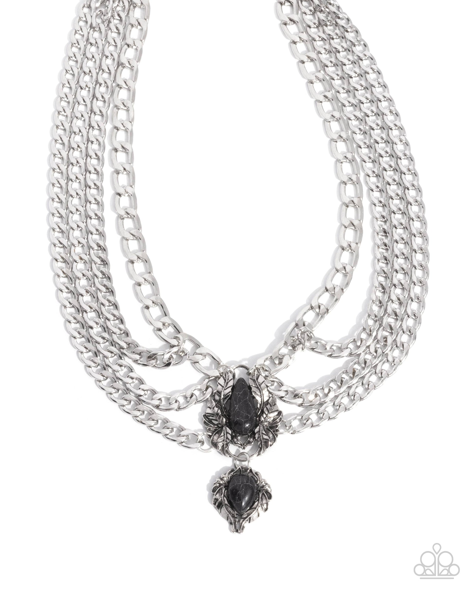 Laurel Layover - black - Paparazzi necklace