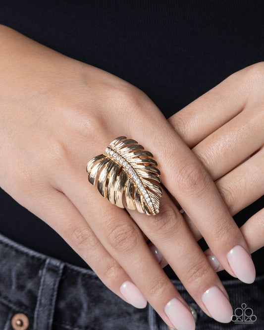 Lavish Leaf - gold - Paparazzi ring