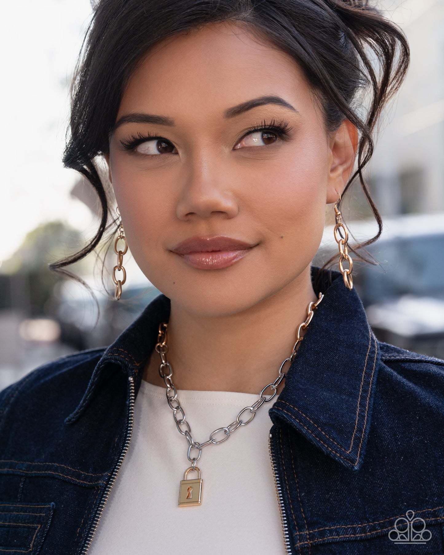 Leading Lock - multi - Paparazzi necklace