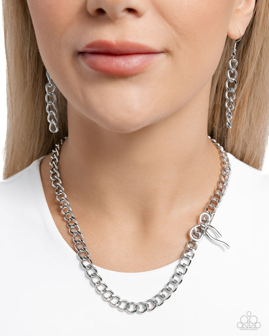 Leading Loops - silver - Paparazzi necklace