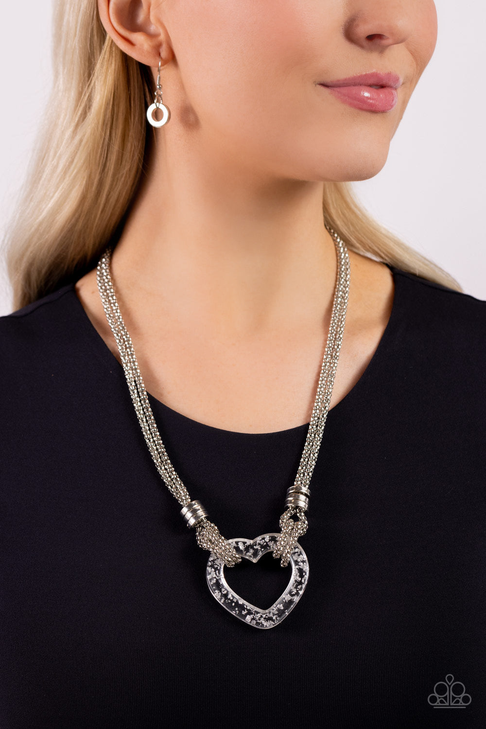 Lead with Your Heart - silver - Paparazzi necklace