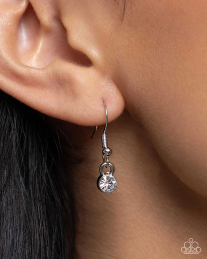 Leafy Lady - white - Paparazzi necklace